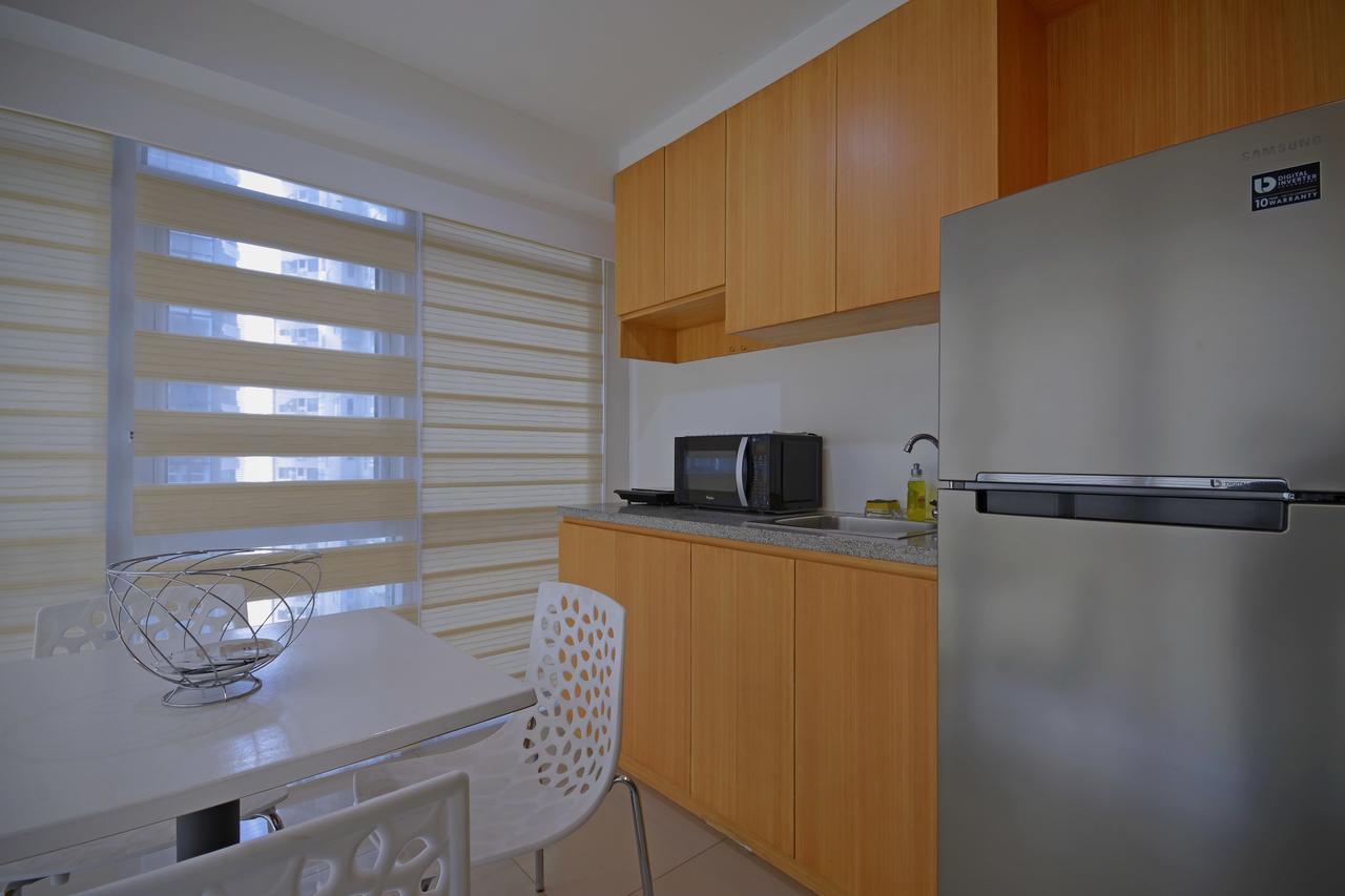 Victoria Soho Suites Manila Eksteriør billede