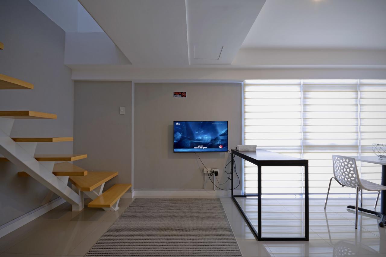 Victoria Soho Suites Manila Eksteriør billede