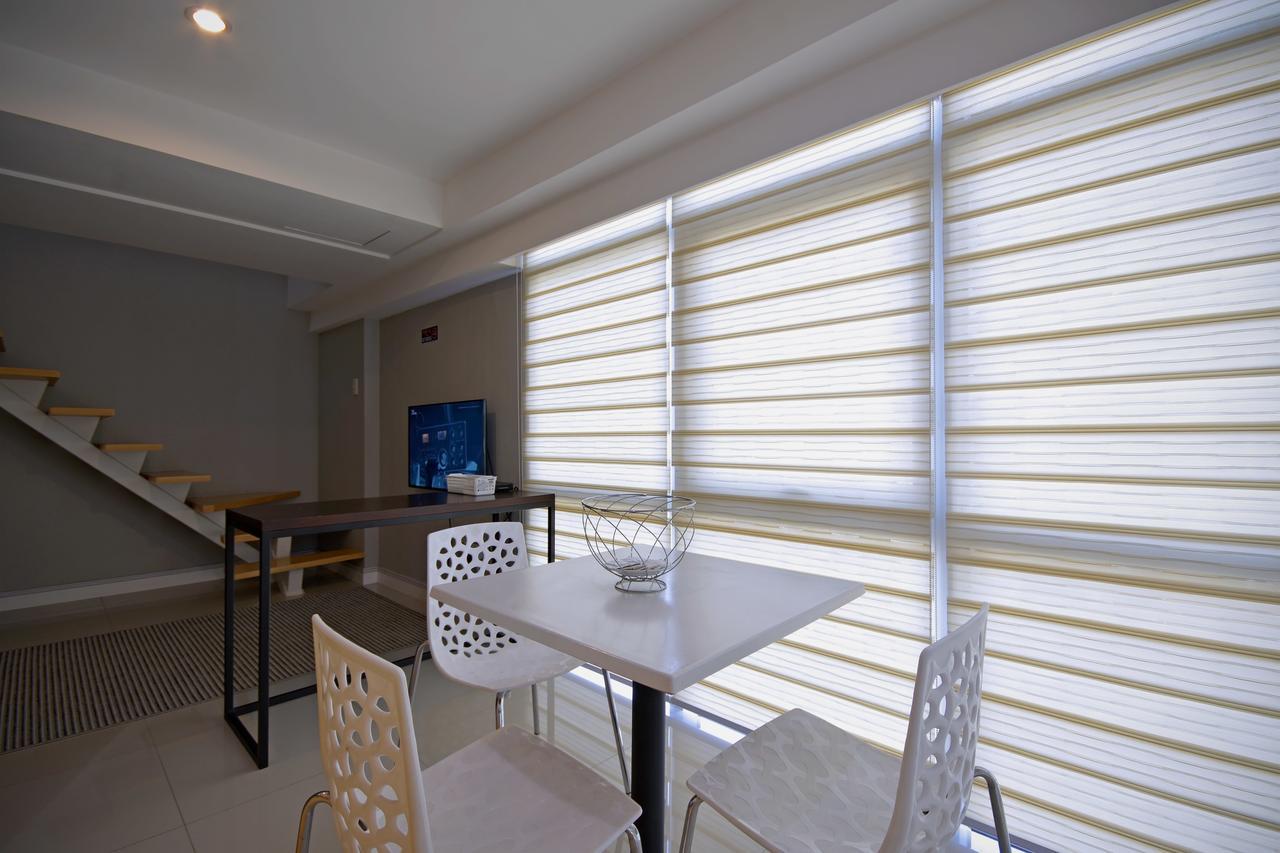 Victoria Soho Suites Manila Eksteriør billede